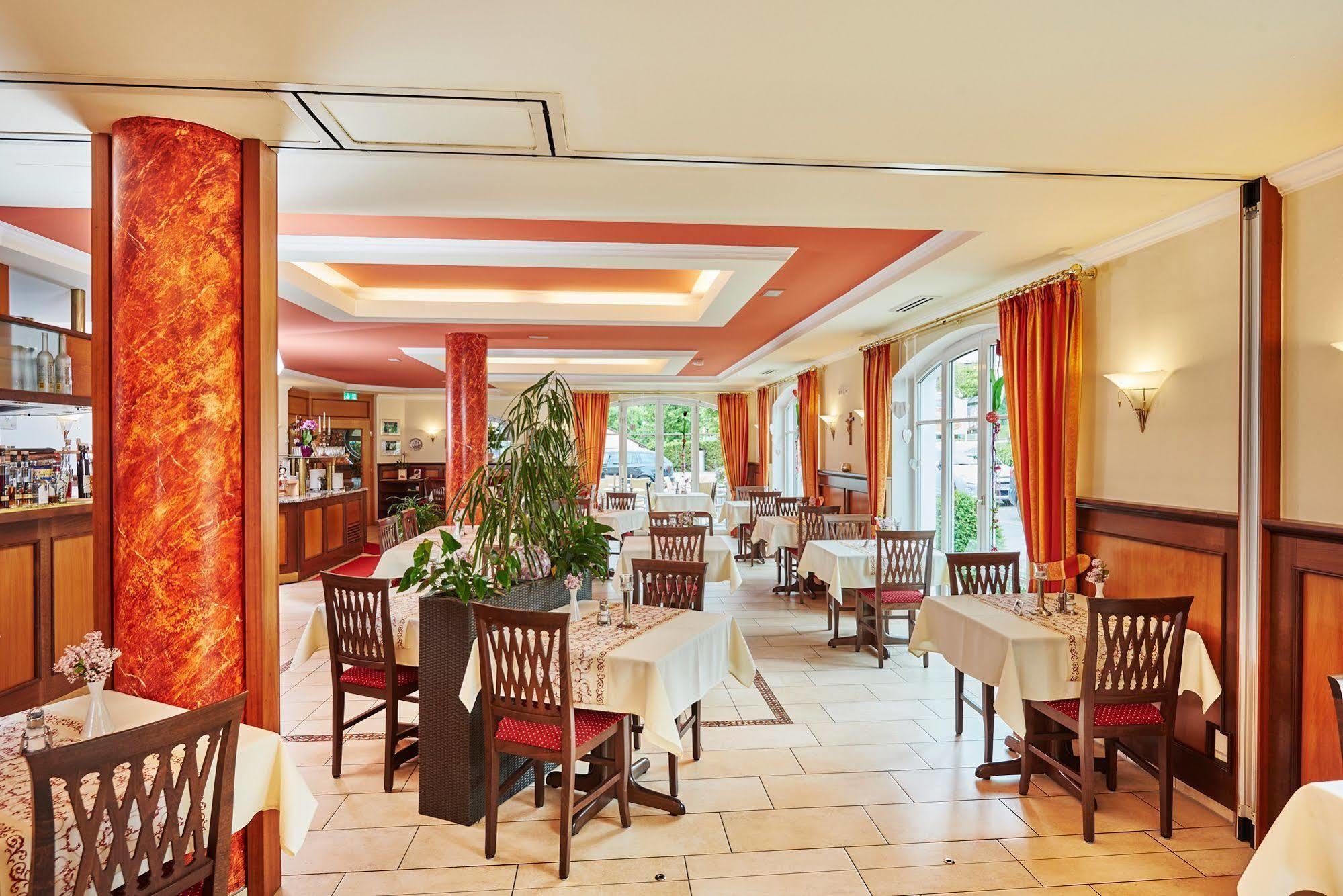 Akzent Hotel Bayerwald-Residenz Neukirchen  Exterior photo